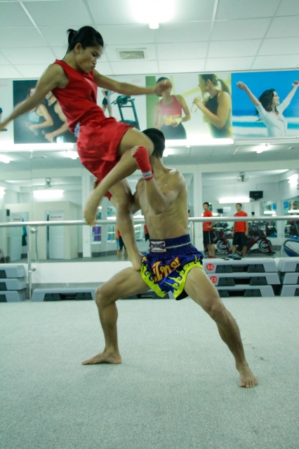 Muay Thái , tinh hoa trong võ thuật ,hấp dẫn và kịch tính .